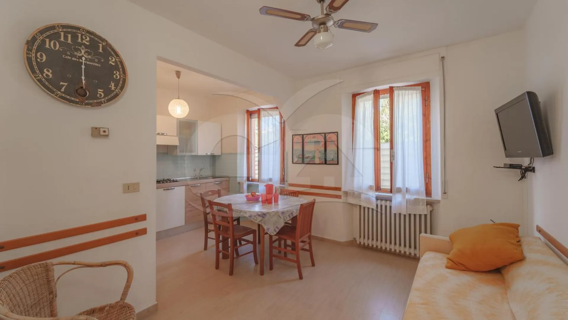 Villa Nella Marina di Campo 0*,